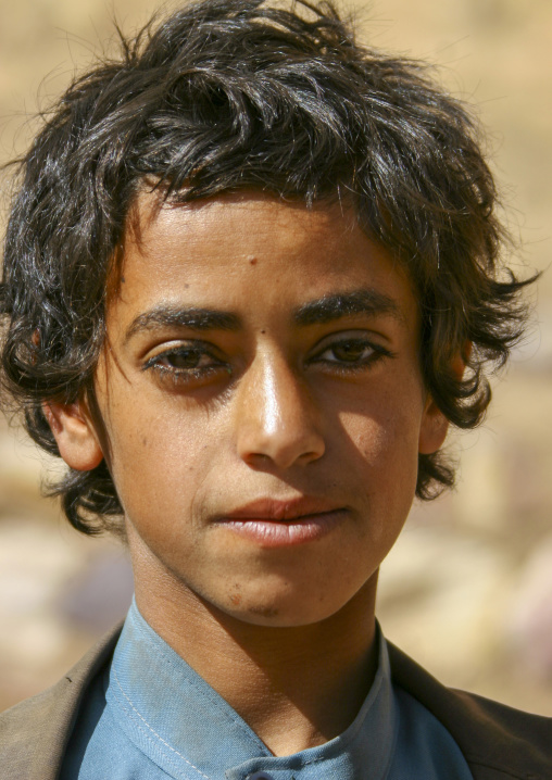 Portrait of a yemeni boy, Amran Governorate, Hababah, Yemen