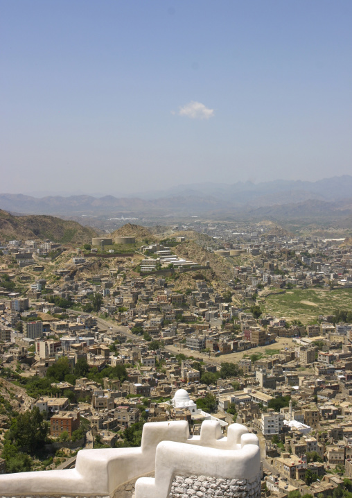 Al-Cahira fortress aka Cairo Castle, Janad Region, Taiz, Yemen