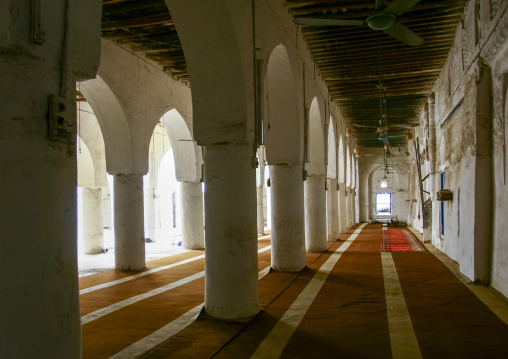 Old mosque prayer room, Al Hudaydah Governorate, Zabid, Yemen
