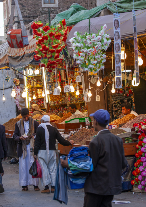 Shops in the street, Amanat Al-Asemah, Sanaa, Yemen