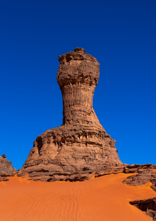 World Cup Rock formation in Sahara desert, Tassili N'Ajjer National Park, Tadrart Rouge, Algeria