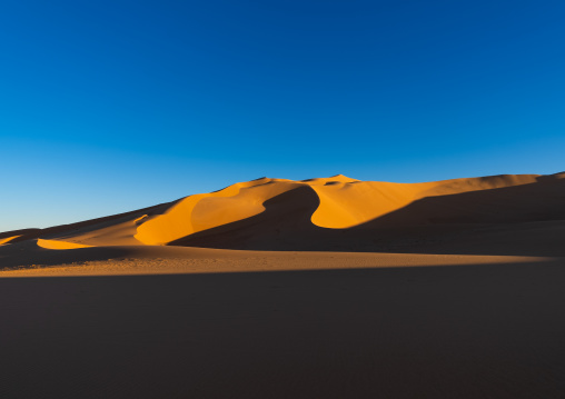 Sand dunes in the Sahara desert, North Africa, Erg Admer, Algeria