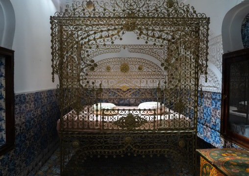 Bed in ottoman Pacha palace in the Casbah, North Africa, Algiers, Algeria