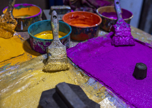 Block printing workshop in Dhaka New Market, Dhaka Division, Dhaka, Bangladesh