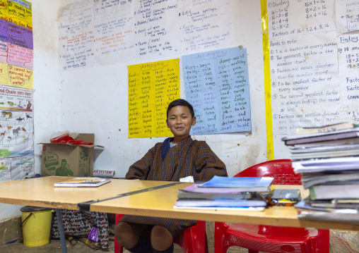 Bhutanese pupils in Rubesa Primary School classroom, Wangdue Phodrang, Rubesagewog, Bhutan