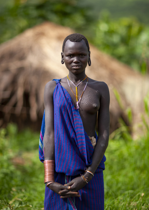 Surma woman, Tulgit, Omo valley, Ethiopia