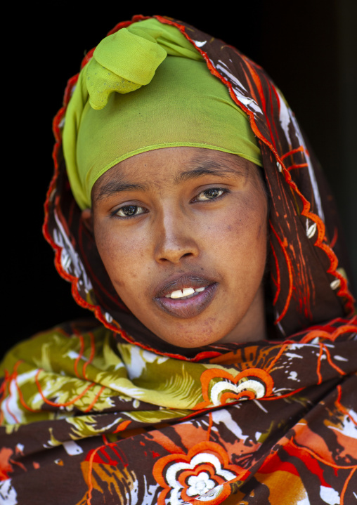 Portrait of a woman with quasil on her face, Maroodi Jeh region, Hargeisa, Somaliland