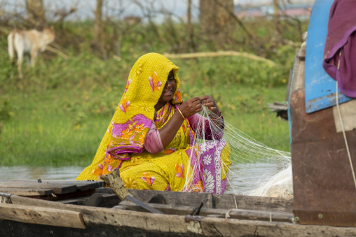 Gypsy living on a boat , Barisal Division, Barisal, Bangladesh