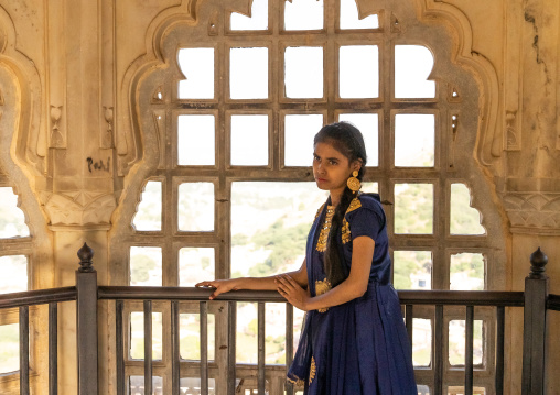 Indian woman in Amber Fort, Rajasthan, Amer, India
