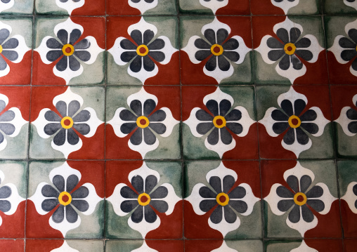 Tiled floor in a Chettiar mansion, Tamil Nadu, Kanadukathan, India