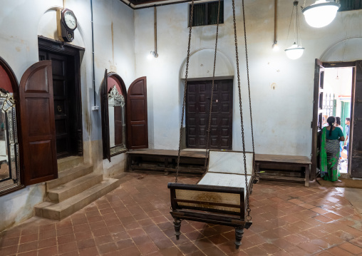 Chettiar mansion swing, Tamil Nadu, Kanadukathan, India