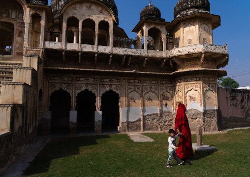 Indian people in Ramgopal Chhatri cenotaph, Rajasthan, Ramgarh Shekhawati, India