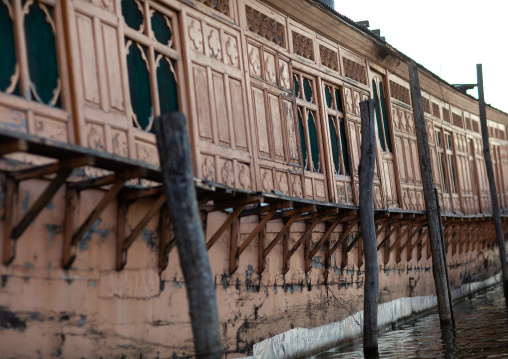 Houseboat on Dal Lake, Jammu and Kashmir, Srinagar, India