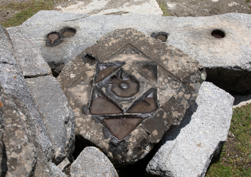 Ruins of Naranag Temple on ancient Hindu pilgrimage site, Jammu and Kashmir, Kangan, India