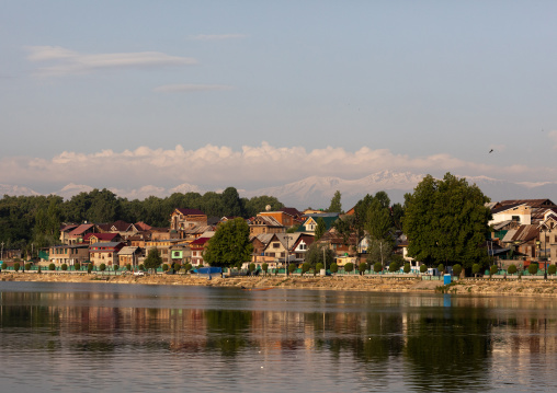 View of the banks of Dal lake in the morning, Jammu and Kashmir, Srinagar, India