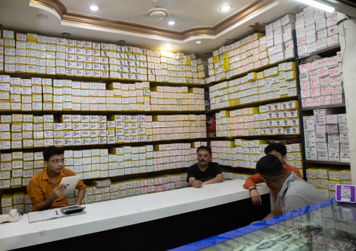 Optics shop sellers, Delhi, New Delhi, India