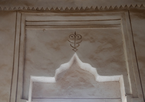 Farasani house with gypsum decoration and frescoes, Jazan Province, Farasan, Saudi Arabia