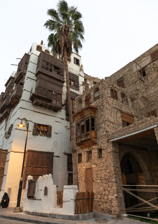 Old house with wooden mashrabiya in al-Balad quarter, Mecca province, Jeddah, Saudi Arabia