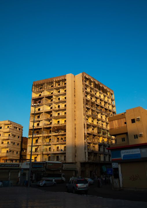 Empty building to be destroyed in the city center, Mecca province, Jeddah, Saudi Arabia