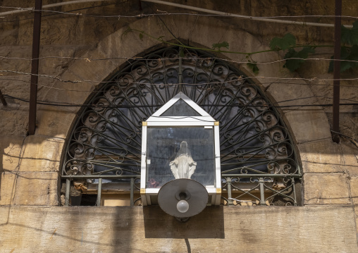 Virgin Maria statue above the entrance of a house, Beqaa Governorate, Zahle, Lebanon