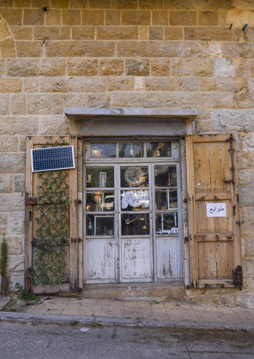 Antiques shop in the souk, Mount Lebanon, Douma, Lebanon