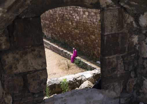 Muldim woman in Citadel of Raymond de Saint Gilles, North Governorate, Tripoli, Lebanon