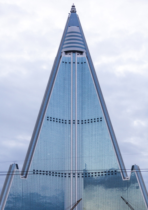 The pyramid-shaped Ryugyong hotel, DGC, Pyongyang, North Korea