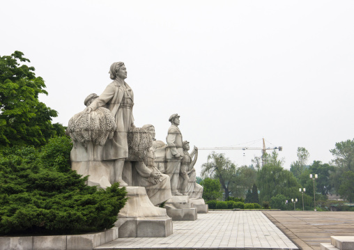 Peasants statues in Taesongsan revolutionary martyr's cemetery, DGC, Pyongyang, North Korea