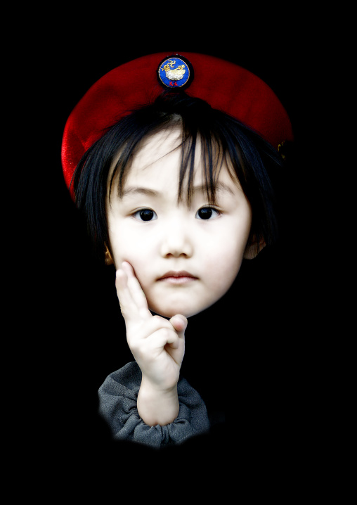 LITTLE GIRL AT SCHOOL, TOKYO, JAPAN