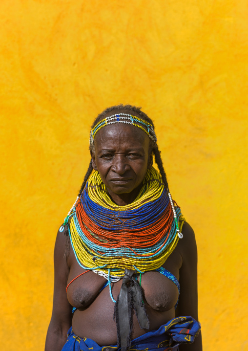 Mumuhuila tribe woman portrait, Huila Province, Chibia, Angola