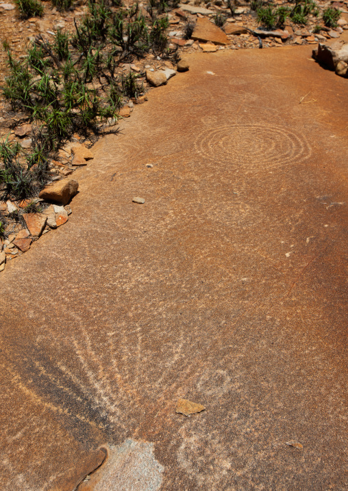 Rock carving in Tchitundo Hulo hills, Namibe Province, Capolopopo, Angola