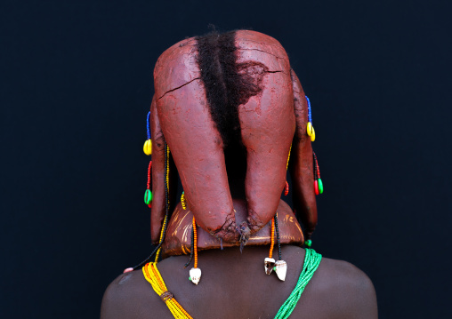 Rear view of Mumuhuila tribe girl hairstyle, Huila Province, Chibia, Angola