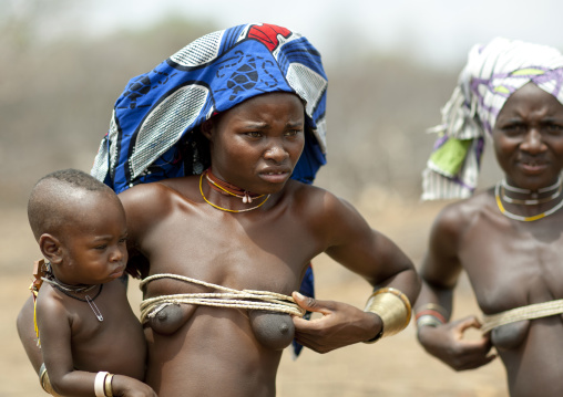 Mukubal Women With Ompota Headdresses With A Baby, Virie Area, Angola