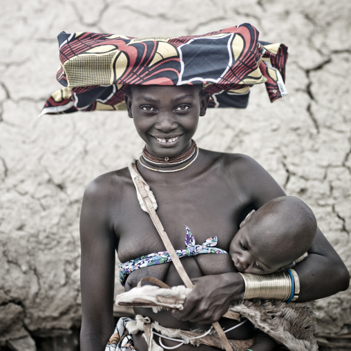 Mucubal Woman Holding Her Baby, Virie Area, Angola