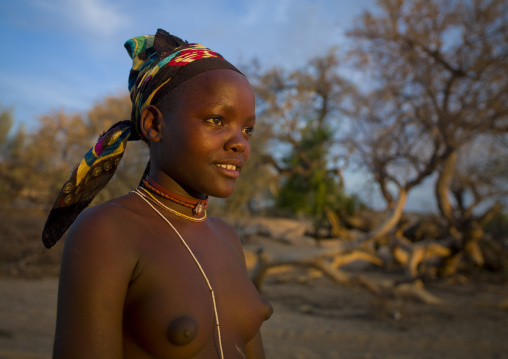 Young Mukubal Woman, Virie Area, Angola