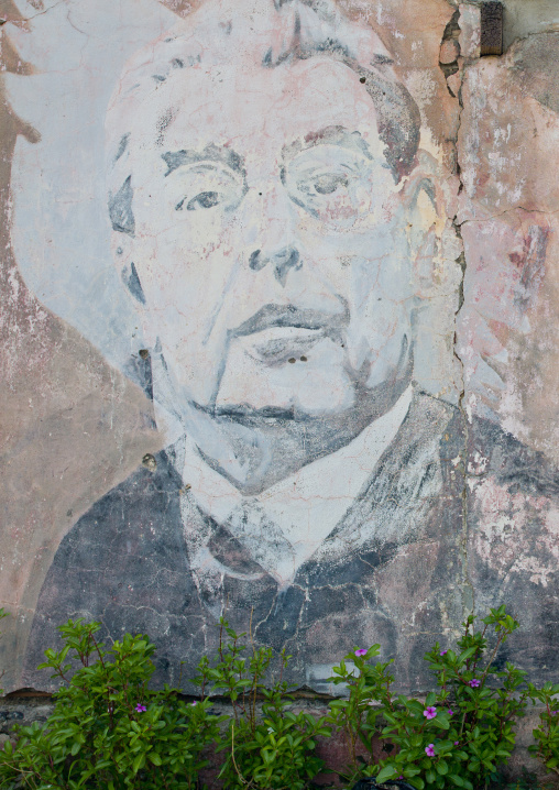 Old Propaganda Wall Painting With Leonid Brejnev, Bilaiambundo Angola