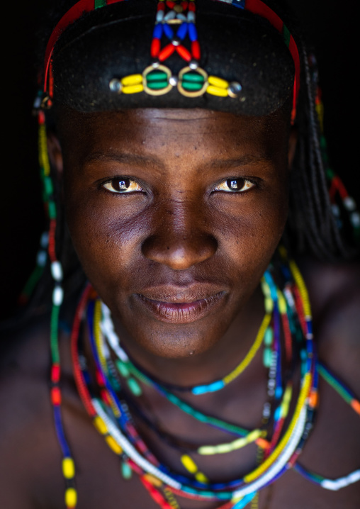 Muhakaona tribe woman, Cunene Province, Oncocua, Angola