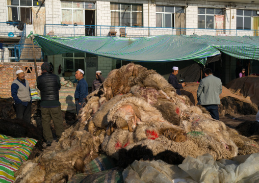 Yak leather and wool market ruled by muslim hui people, Gansu province, Linxia, China