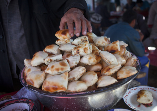 Fresh Samsa, Kashgar Animal Market, Xinjiang Uyghur Autonomous Region, China