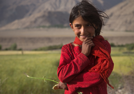 Portrait of a smiling afghan girl, Badakhshan province, Qazi deh, Afghanistan