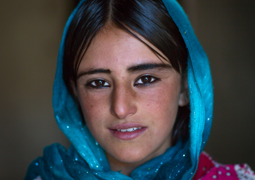 Afghan fteenage girl with nice eyes, Badakhshan province, Khandood, Afghanistan