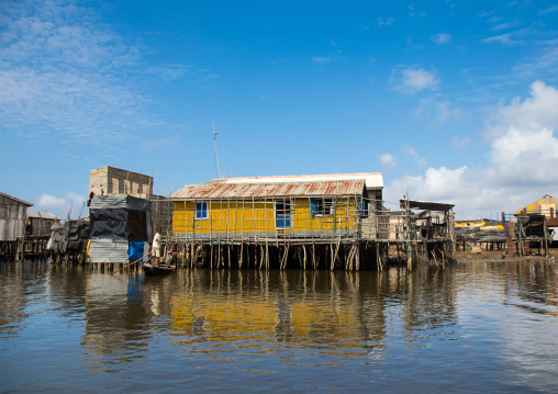 Benin, West Africa, Ganvié, stilt house on lake nokoue
