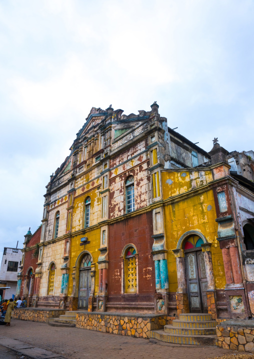 Benin, West Africa, Porto-Novo, multicoloured great mosque