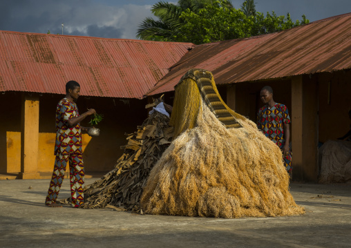 Benin, West Africa, Porto-Novo, zangbeto guardian of the night spirit dance in the royal palace