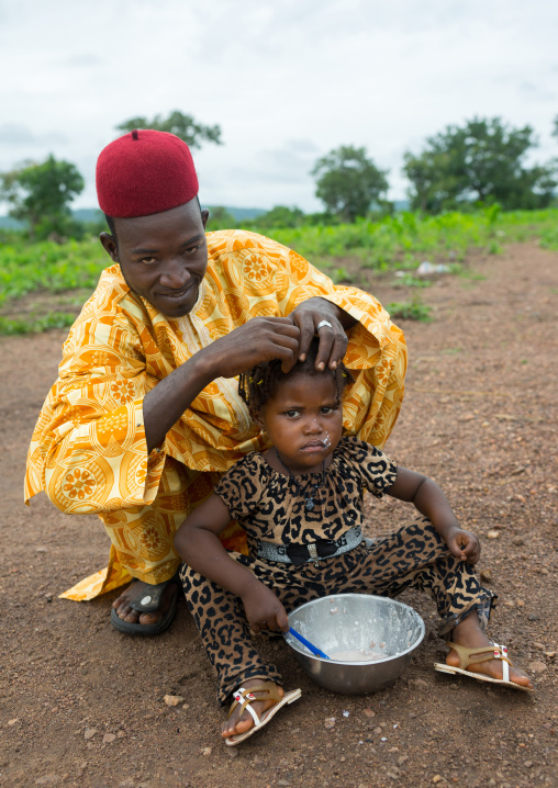 Benin, West Africa, Taneka-Koko, a peul tribe father with his daughter