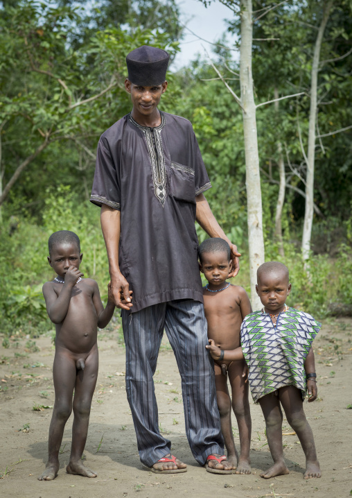 Benin, West Africa, Gossoue, fulani peul tribe man with his children