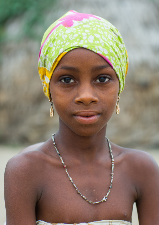 Benin, West Africa, Savalou, a beautiful teenage fulani peul tribe