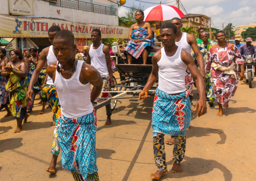 Benin, West Africa, Porto-Novo, porto-novo king toffa ii coach pulled by men