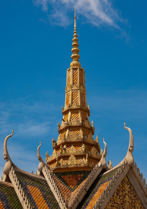 The throne hall roof inside the royal palace complex, Phnom Penh province, Phnom Penh, Cambodia
