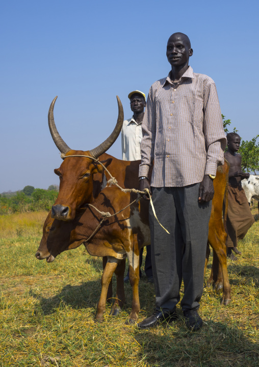 Nuer Tribe Livestock And Catlle Market, Gambela, Ethiopia